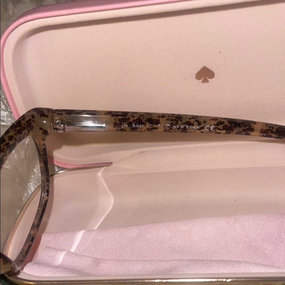 Kate Spade Brown and Pink Glasses with Protective Case and cloth - Picture 6 of 7